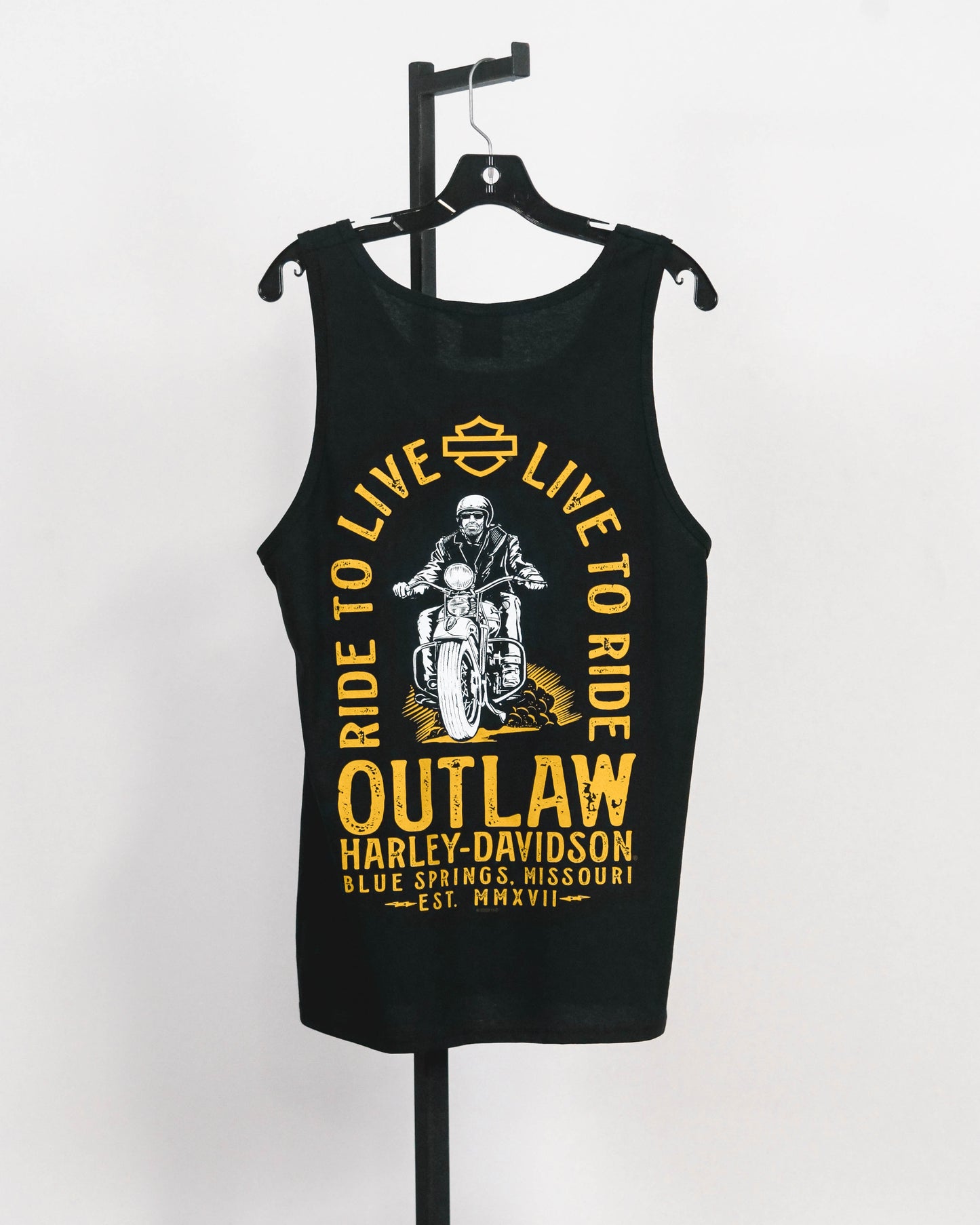 Outlaw Arch Tank-Black